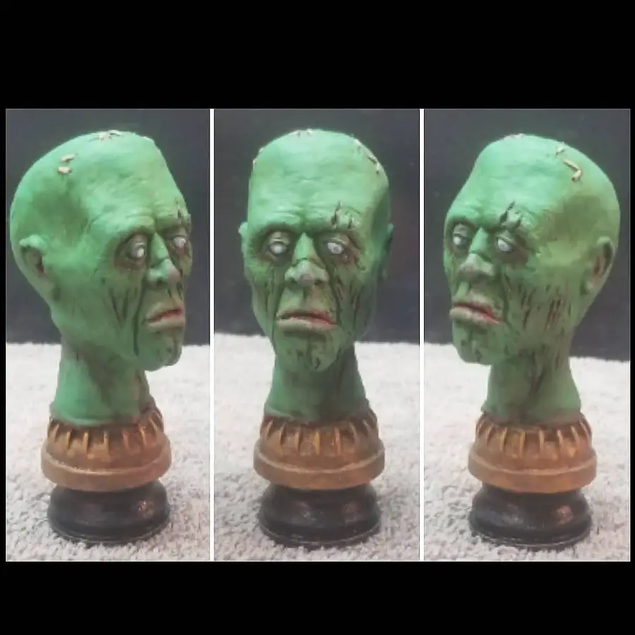I Monster statuette mold